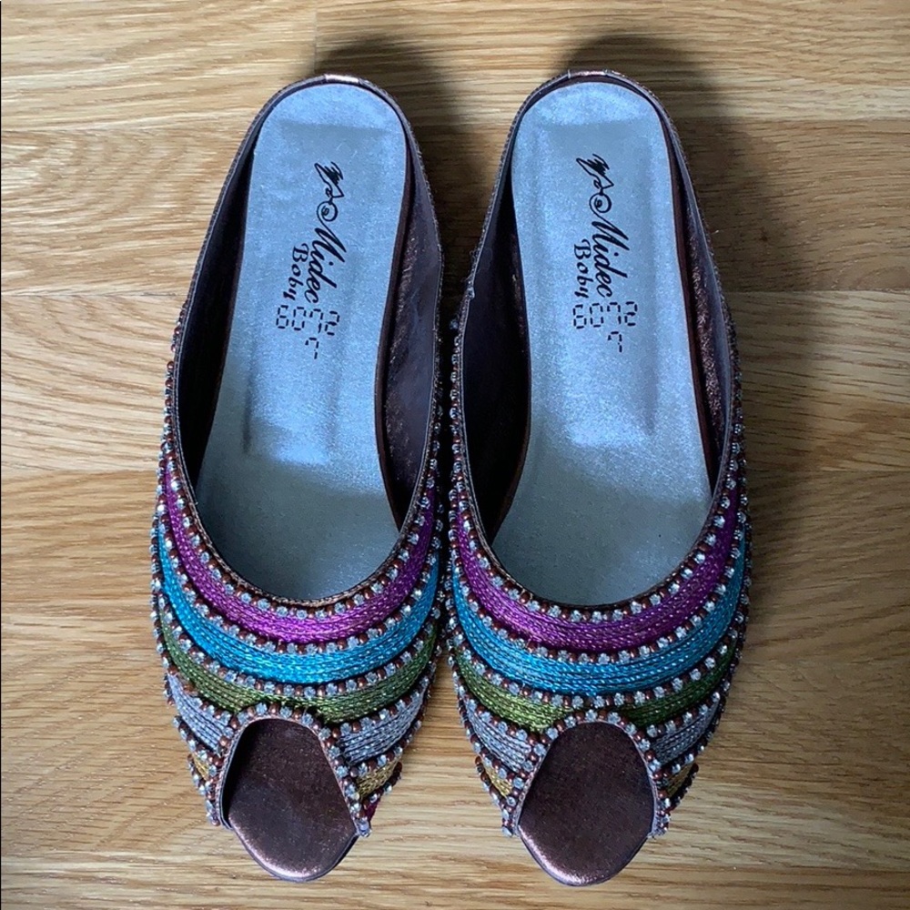 BOLLYWOOD INSPIRED SLIP IN PEEP TOE SHOE BEDAZZLED